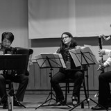 Beim Spiel in hoher Konzentration
Playing in High Concentration